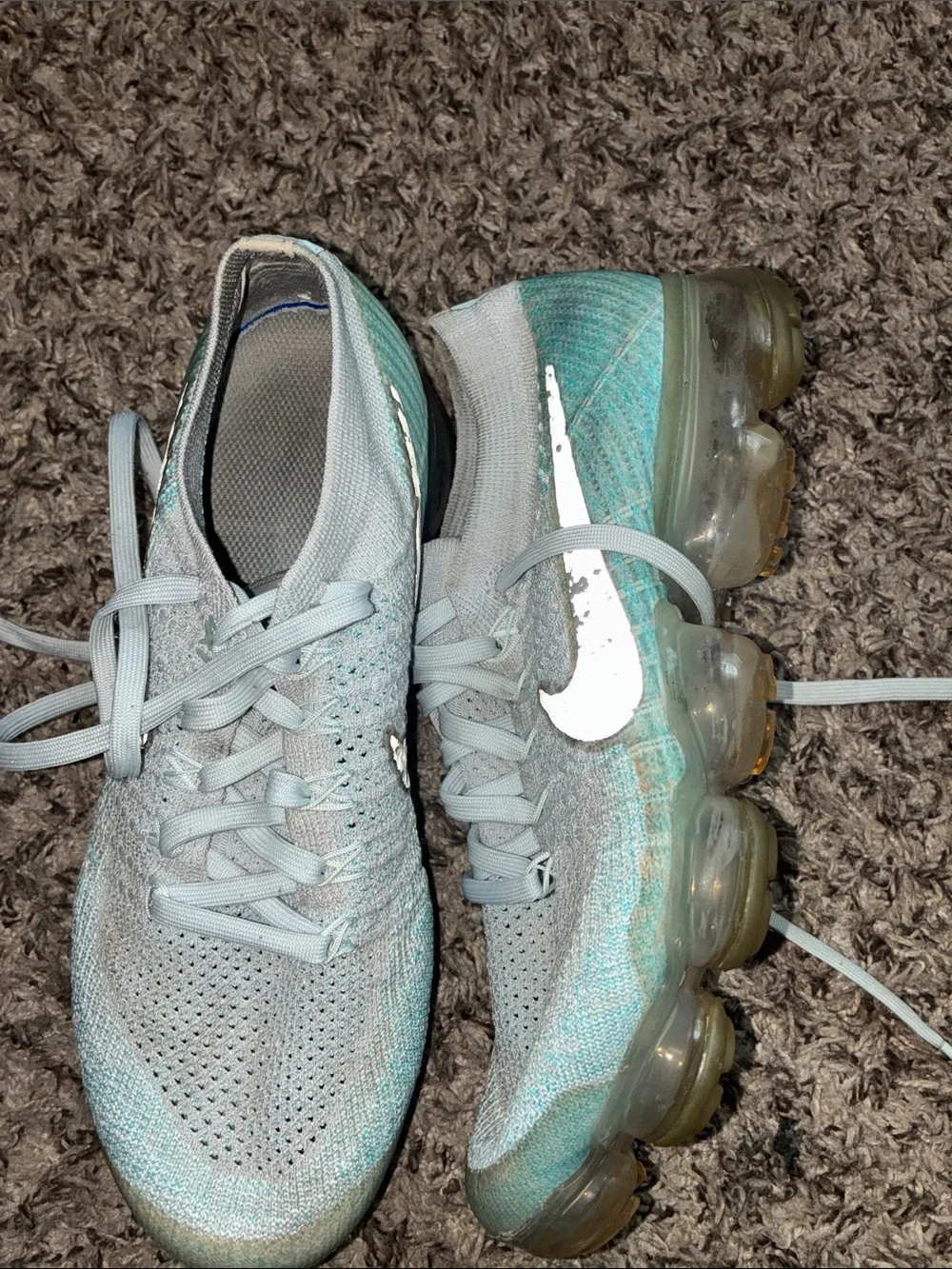 Nike Women's Teal and White VaporMax Flyknit Sneakers